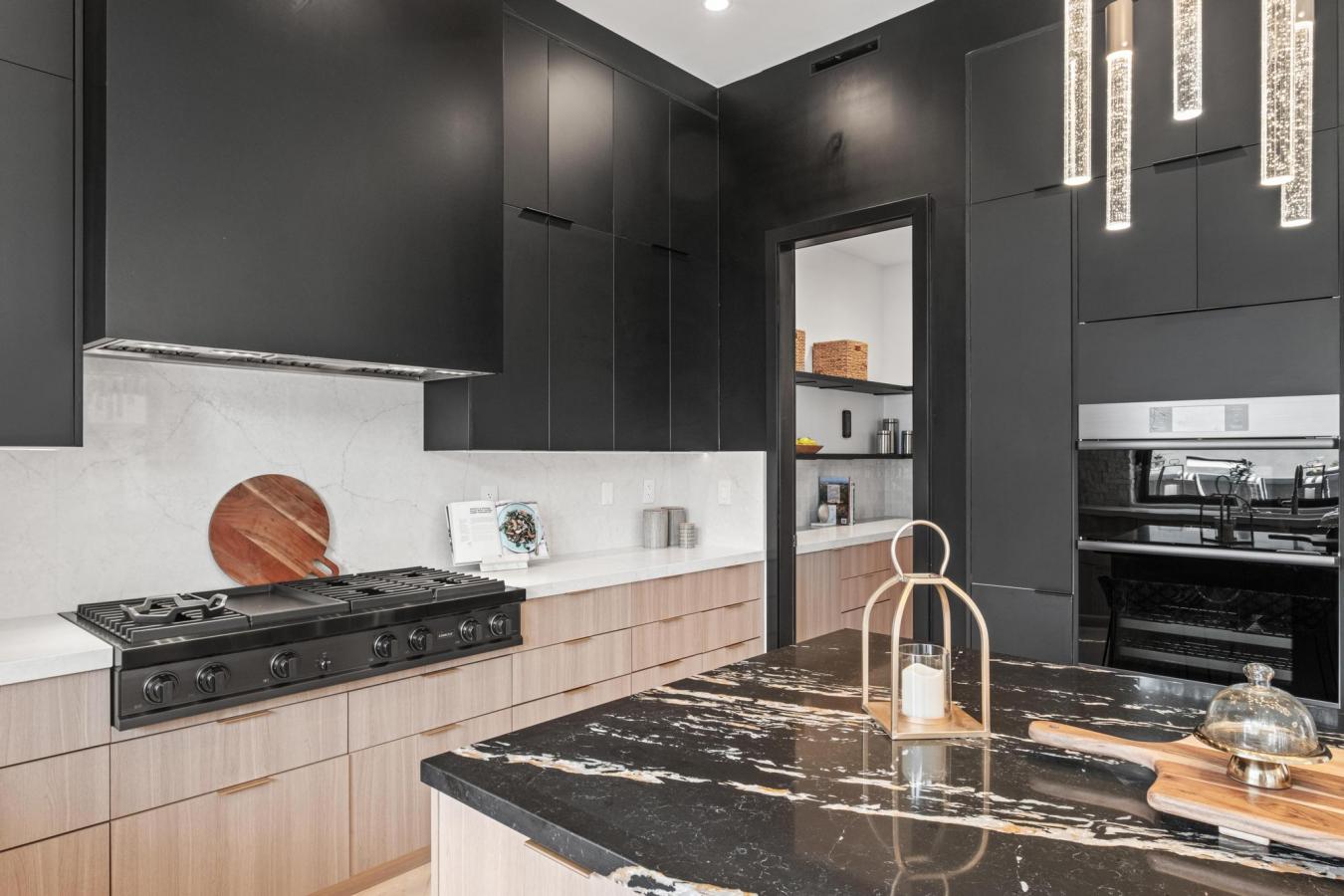 Manhattan Beach, California, 90266, United States, 4 Bedrooms Bedrooms, ,3 BathroomsBathrooms,Residential,For Sale,1858566