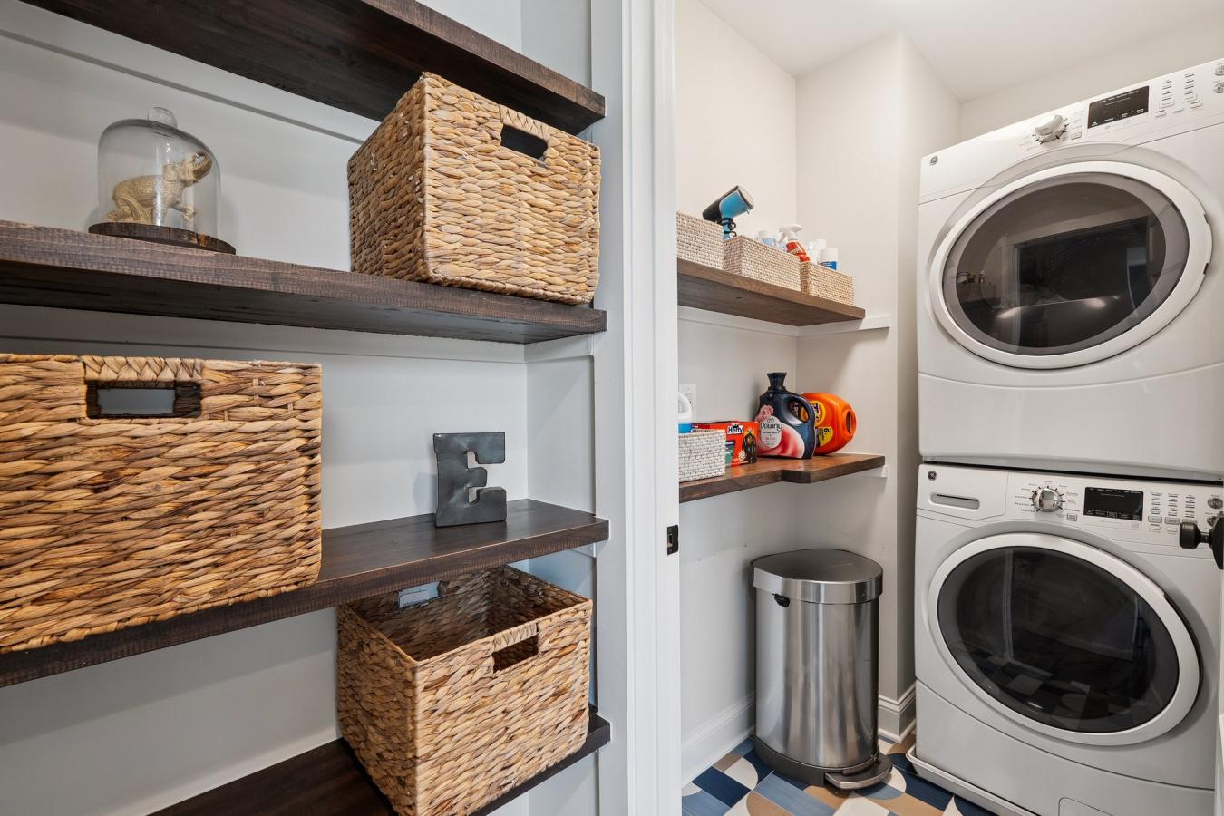 ARLINGTON, ARLINGTON, 22201, United States, 6 Bedrooms Bedrooms, ,6 BathroomsBathrooms,Residential,For Sale,1858558