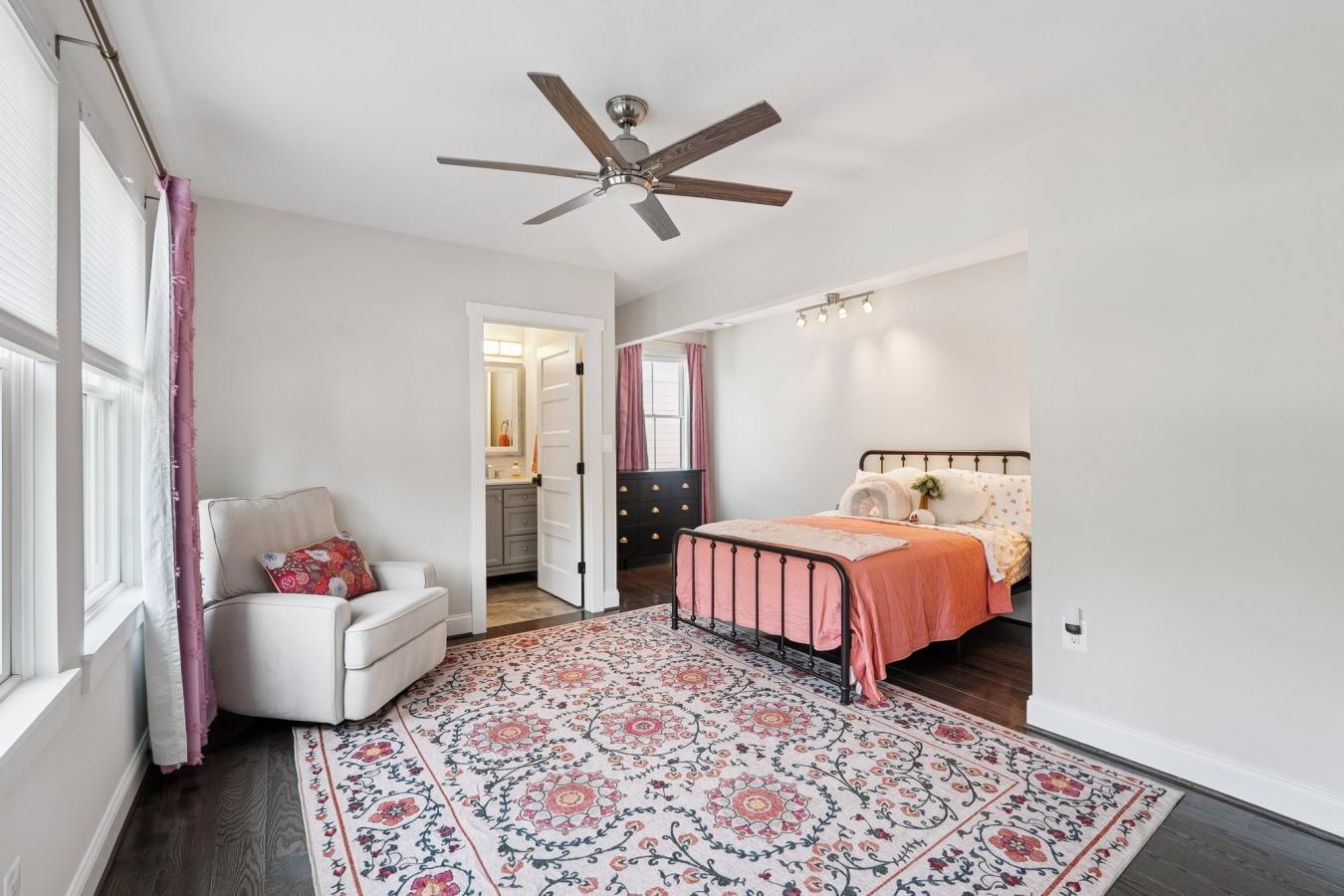 ARLINGTON, ARLINGTON, 22201, United States, 6 Bedrooms Bedrooms, ,6 BathroomsBathrooms,Residential,For Sale,1858558