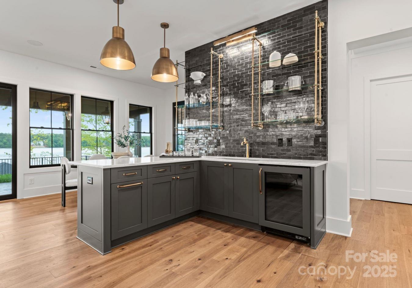 Norwood, North Carolina, 28128, United States, 5 Bedrooms Bedrooms, ,4 BathroomsBathrooms,Residential,For Sale,1858554