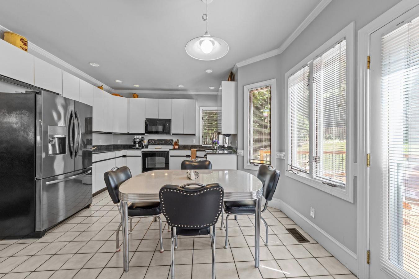 Raleigh, Wake, 27612, United States, 4 Bedrooms Bedrooms, ,3 BathroomsBathrooms,Residential,For Sale,1858553