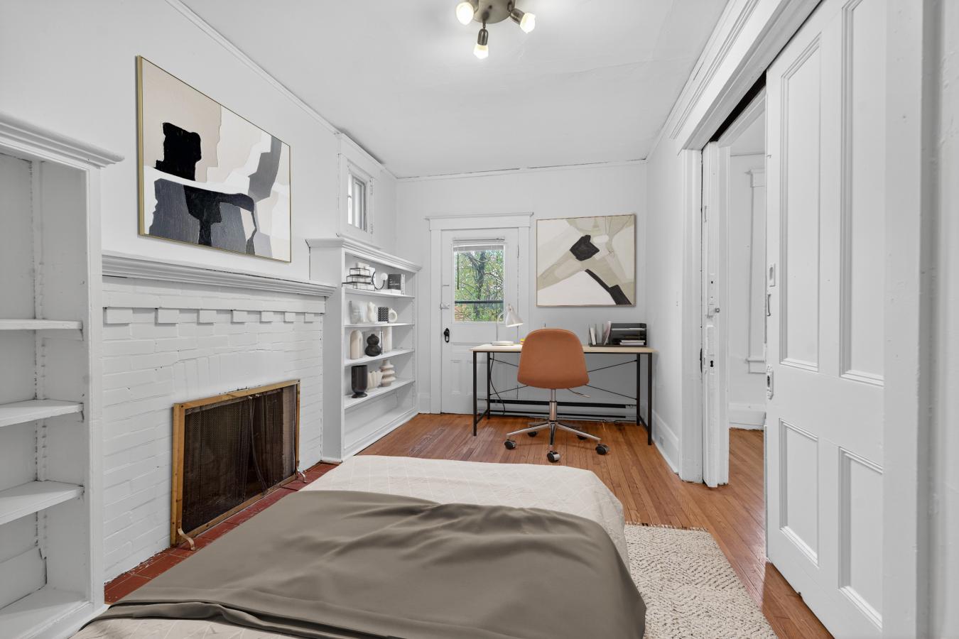 Kingston, Frontenac, K7L 2C6, Canada, 10 Bedrooms Bedrooms, ,4 BathroomsBathrooms,Residential,For Sale,1858550