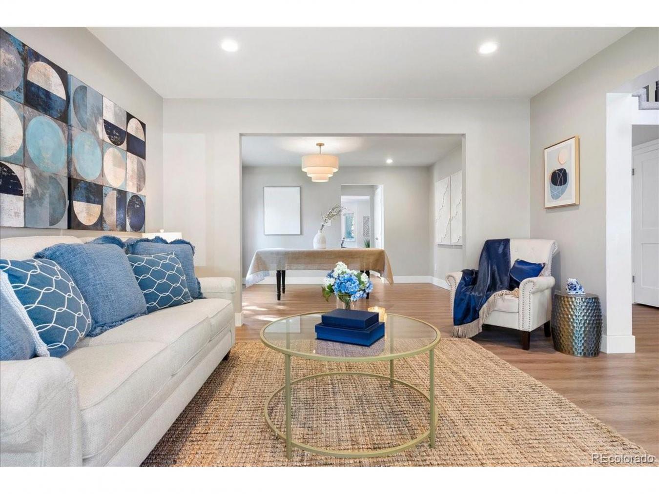 Colorado Springs, Colorado, 80906, United States, 6 Bedrooms Bedrooms, ,4 BathroomsBathrooms,Residential,For Sale,1858546