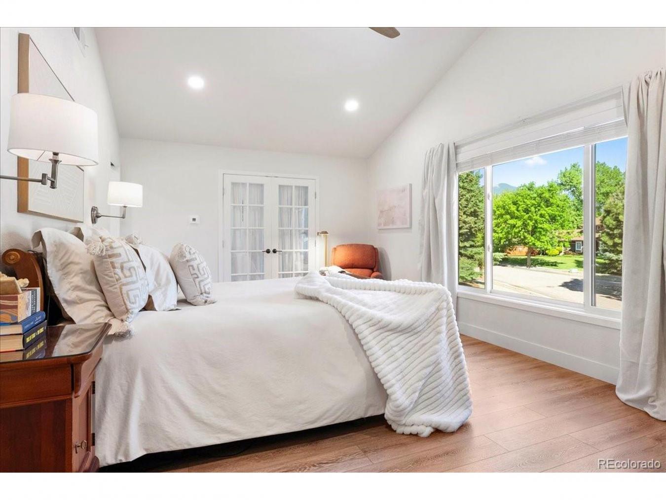 Colorado Springs, Colorado, 80906, United States, 6 Bedrooms Bedrooms, ,4 BathroomsBathrooms,Residential,For Sale,1858546