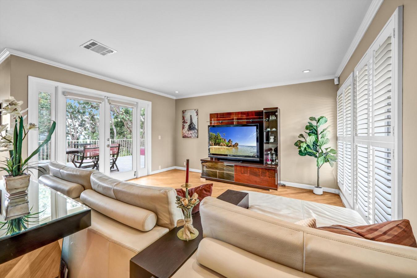 South Pasadena, Los Angeles, 91030, United States, 4 Bedrooms Bedrooms, ,3 BathroomsBathrooms,Residential,For Sale,1844410