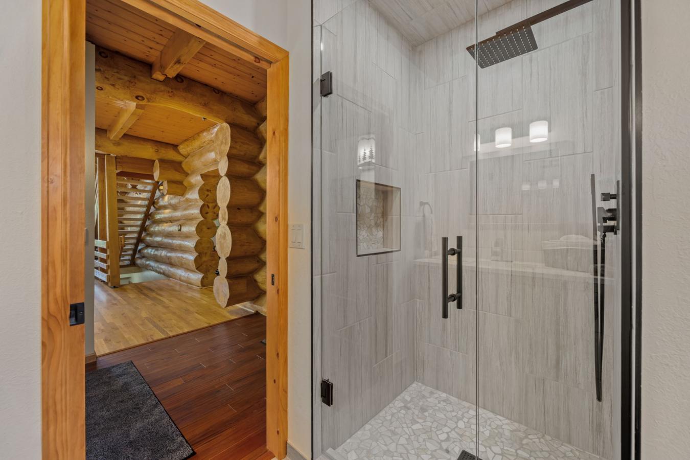 Estes Park, Larimer, 80517, United States, 3 Bedrooms Bedrooms, ,3 BathroomsBathrooms,Residential,For Sale,1858539