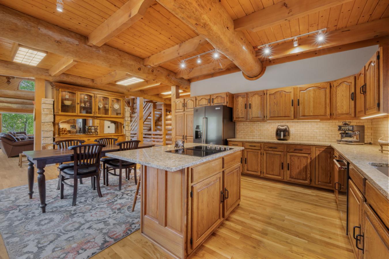 Estes Park, Larimer, 80517, United States, 3 Bedrooms Bedrooms, ,3 BathroomsBathrooms,Residential,For Sale,1858539