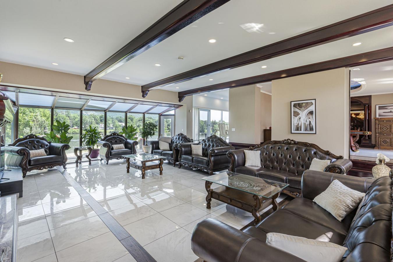 Vieux-Beloeil, Monteregie, J3G4P8, Canada, 4 Bedrooms Bedrooms, ,3 BathroomsBathrooms,Residential,For Sale,1889268