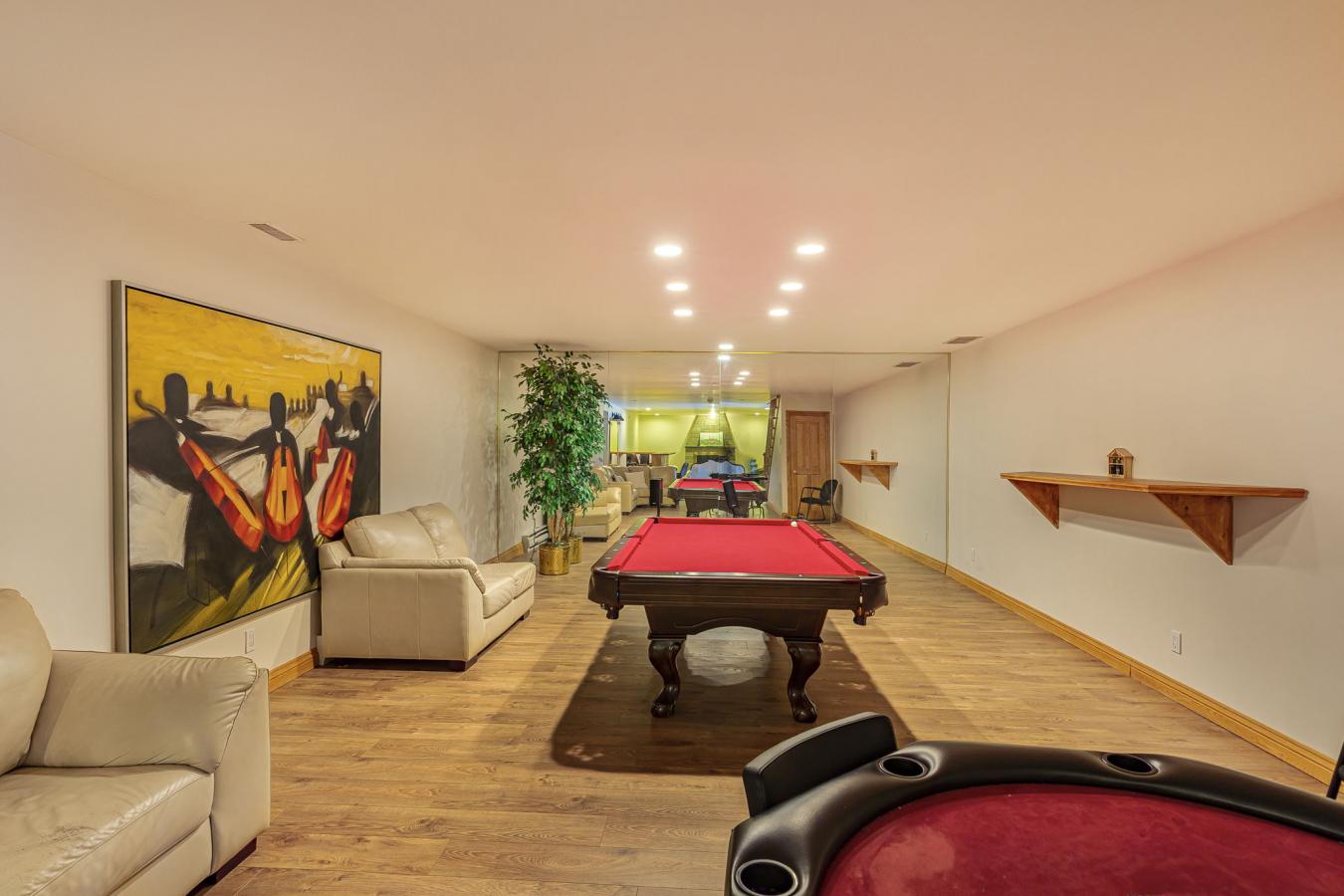 Vieux-Beloeil, Monteregie, J3G4P8, Canada, 4 Bedrooms Bedrooms, ,3 BathroomsBathrooms,Residential,For Sale,1889268