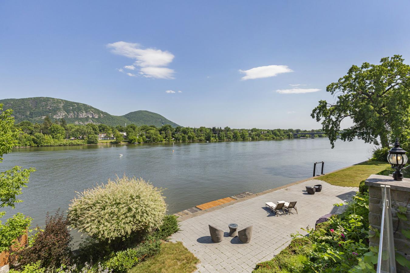 Vieux-Beloeil, Monteregie, J3G4P8, Canada, 4 Bedrooms Bedrooms, ,3 BathroomsBathrooms,Residential,For Sale,1889268