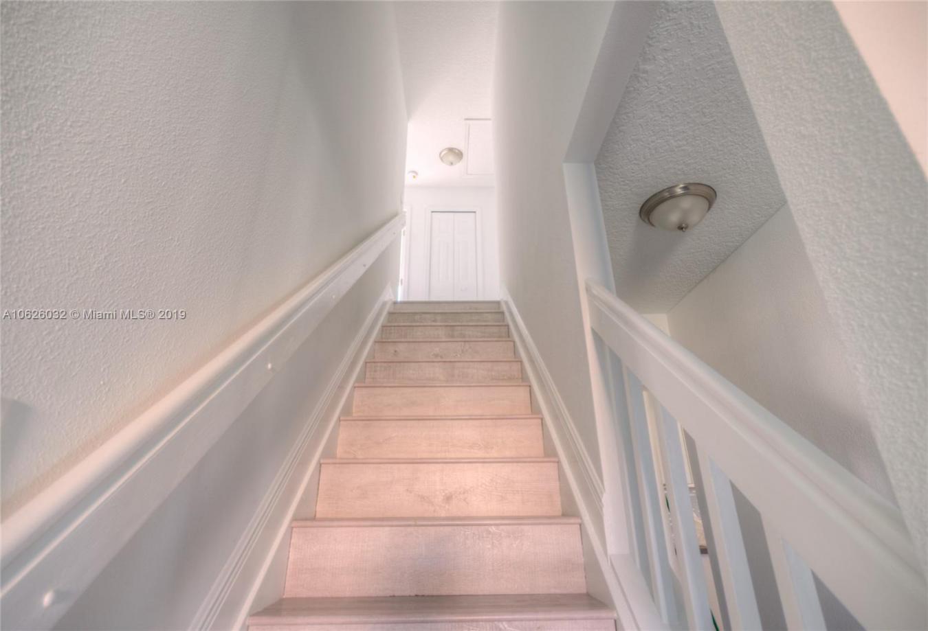 Orlando, Orange, 32837, United States, 4 Bedrooms Bedrooms, ,3 BathroomsBathrooms,Residential,For Sale,1877686