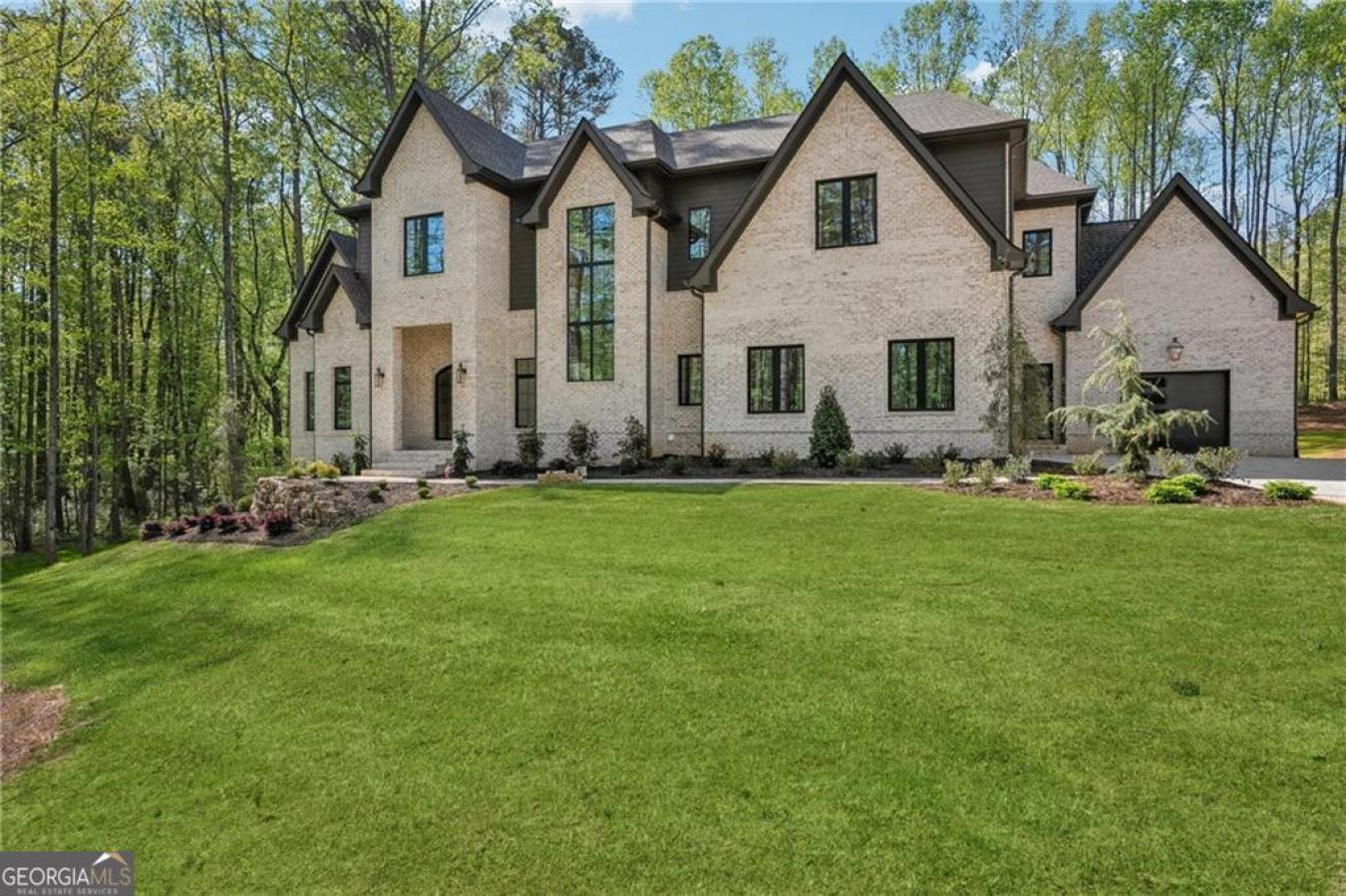 Alpharetta, Georgia, 30004, United States, 7 Bedrooms Bedrooms, ,7 BathroomsBathrooms,Residential,For Sale,1858536