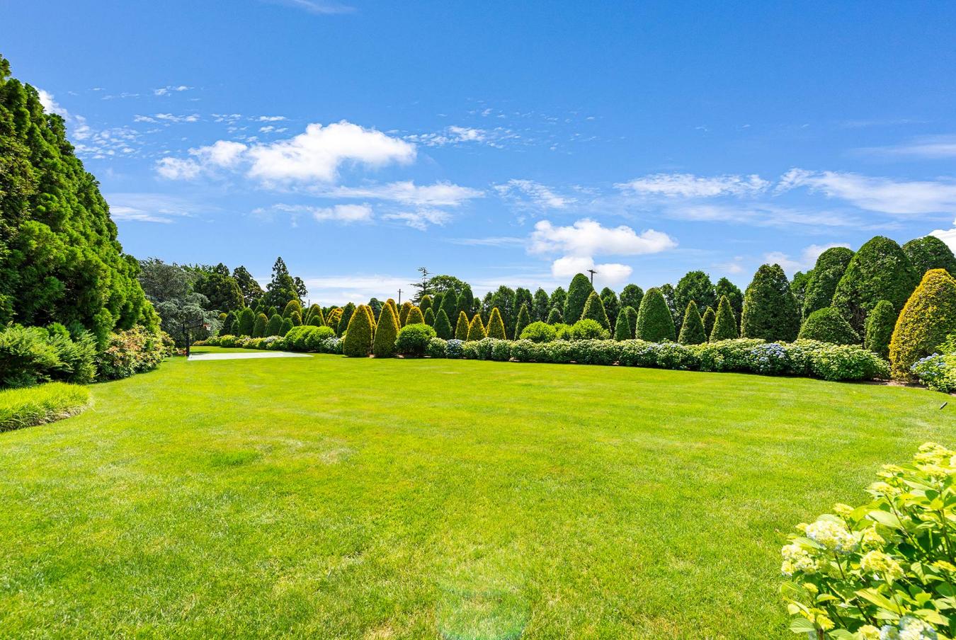 Water Mill, New York, 11968, United States, 13 Bedrooms Bedrooms, ,14 BathroomsBathrooms,Residential,For Sale,1844407