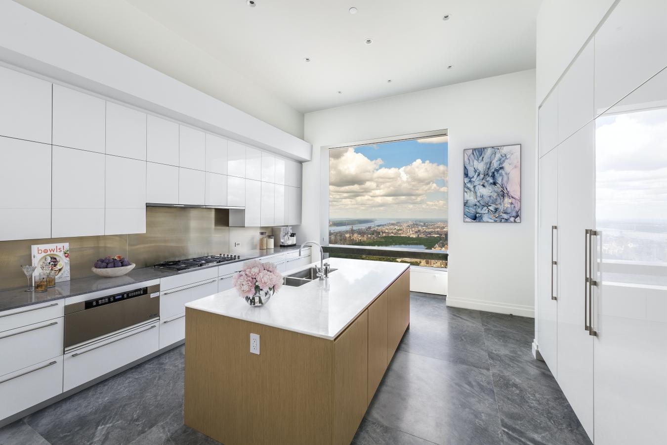 New York, New York, 10022, United States, 3 Bedrooms Bedrooms, ,4 BathroomsBathrooms,Residential,For Sale,1844406