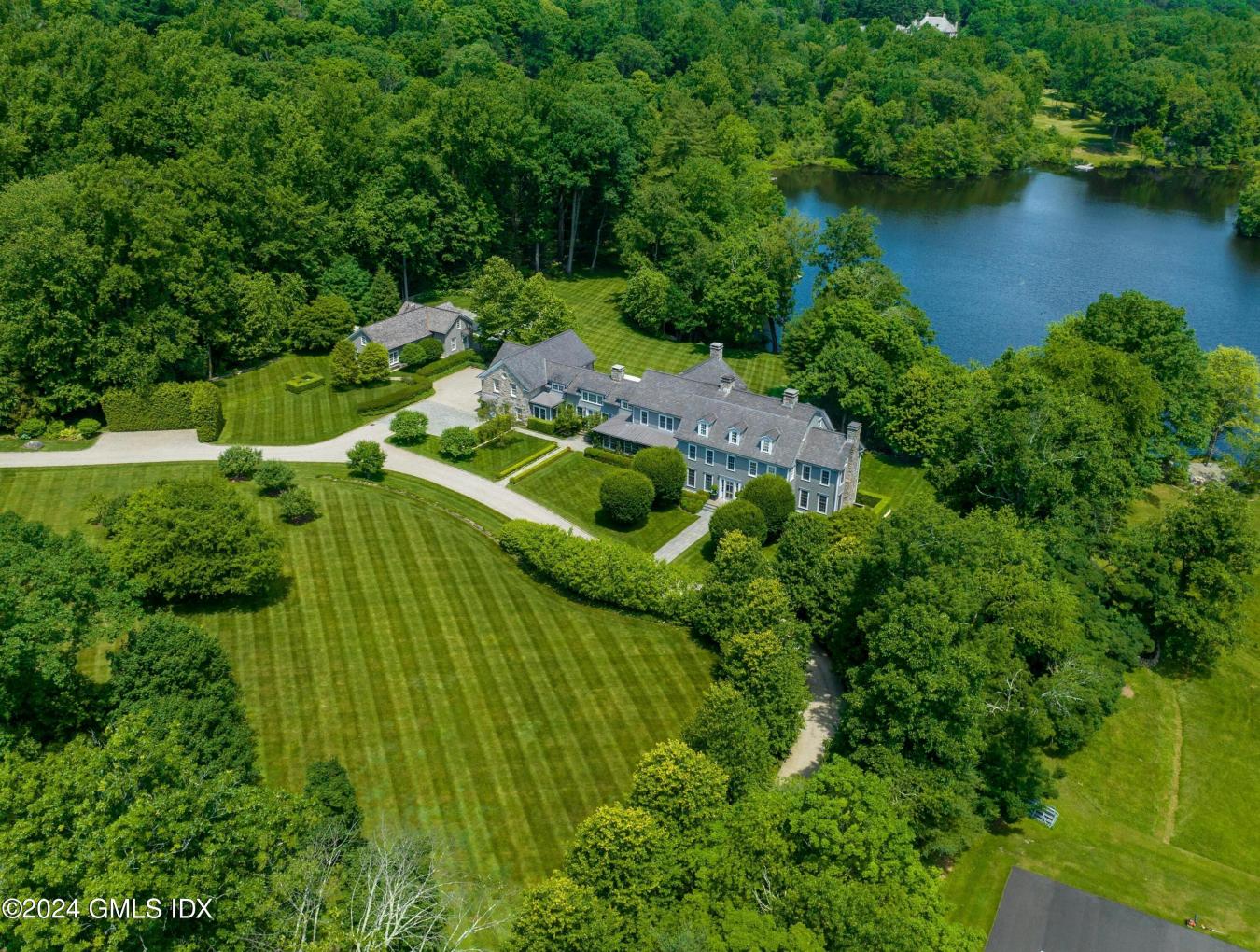 Greenwich, Connecticut, 06831, United States, 7 Bedrooms Bedrooms, ,7 BathroomsBathrooms,Residential,For Sale,1844404