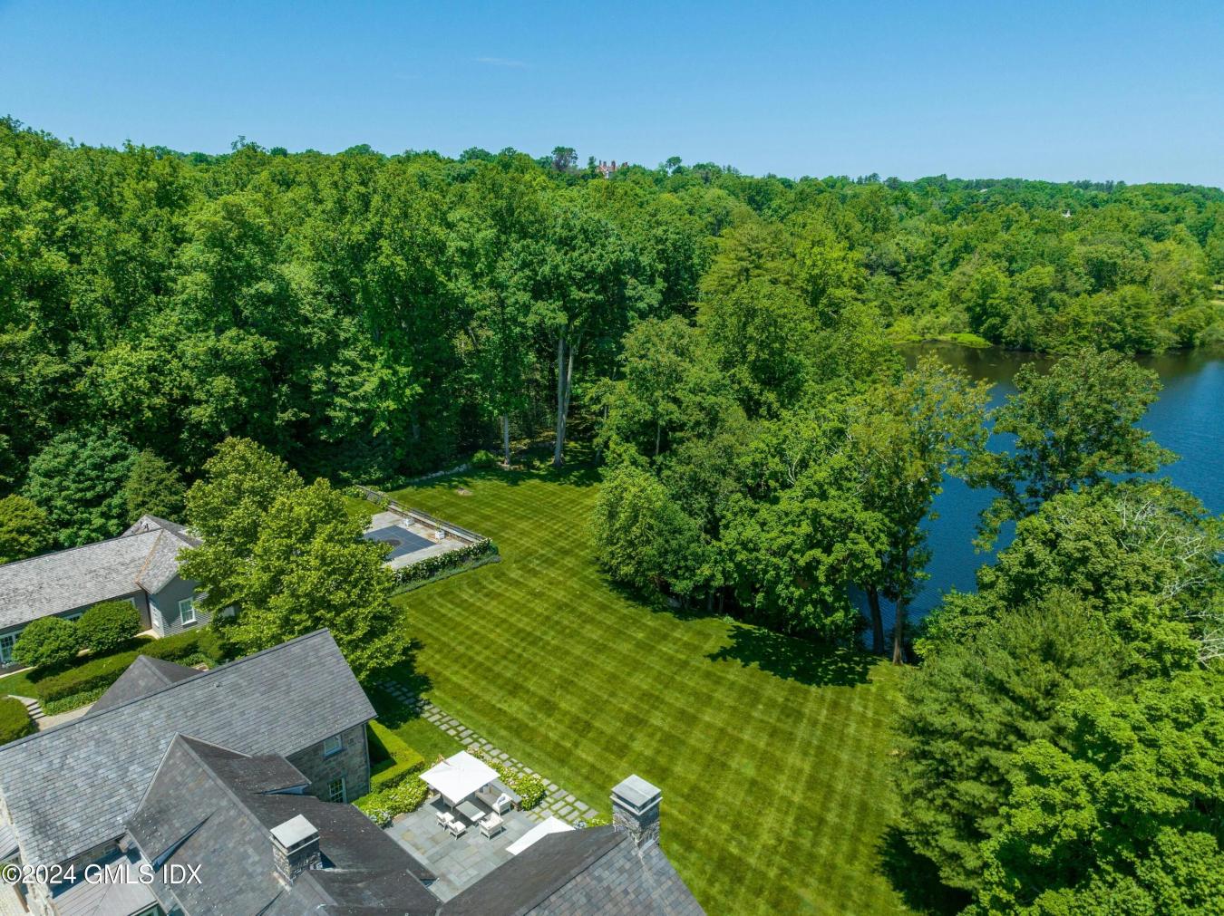 Greenwich, Connecticut, 06831, United States, 7 Bedrooms Bedrooms, ,7 BathroomsBathrooms,Residential,For Sale,1844404