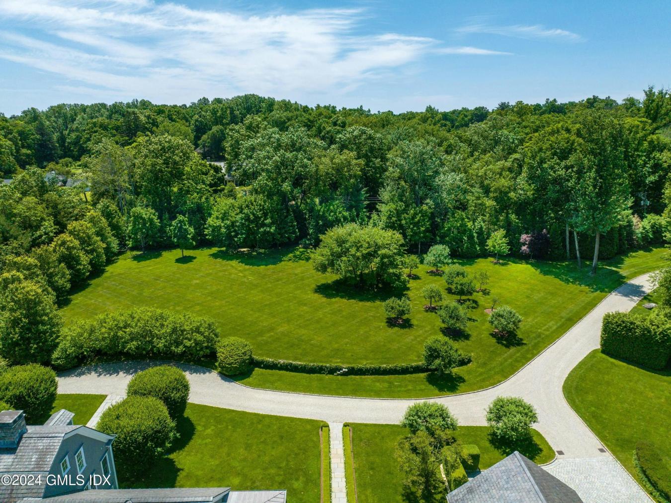 Greenwich, Connecticut, 06831, United States, 7 Bedrooms Bedrooms, ,7 BathroomsBathrooms,Residential,For Sale,1844404