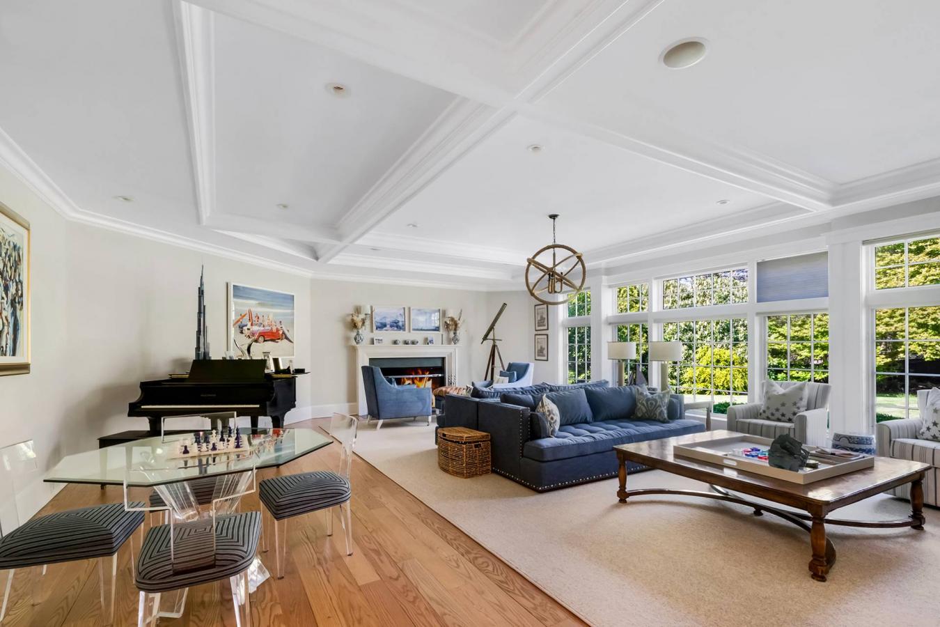Village of East Hampton, New York, 11937, United States, 6 Bedrooms Bedrooms, ,5 BathroomsBathrooms,Residential,For Sale,1844403