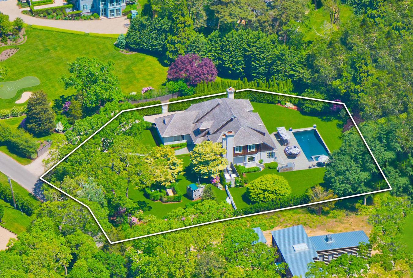 Village of East Hampton, New York, 11937, United States, 6 Bedrooms Bedrooms, ,5 BathroomsBathrooms,Residential,For Sale,1844403