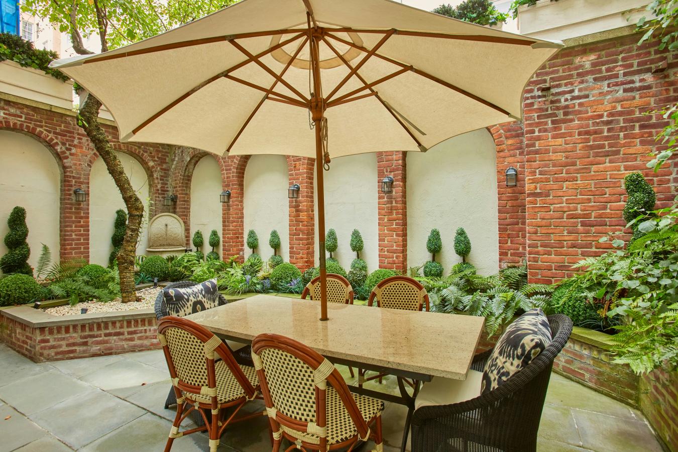 New York, New York, 10028, United States, 5 Bedrooms Bedrooms, ,6 BathroomsBathrooms,Residential,For Sale,1894673