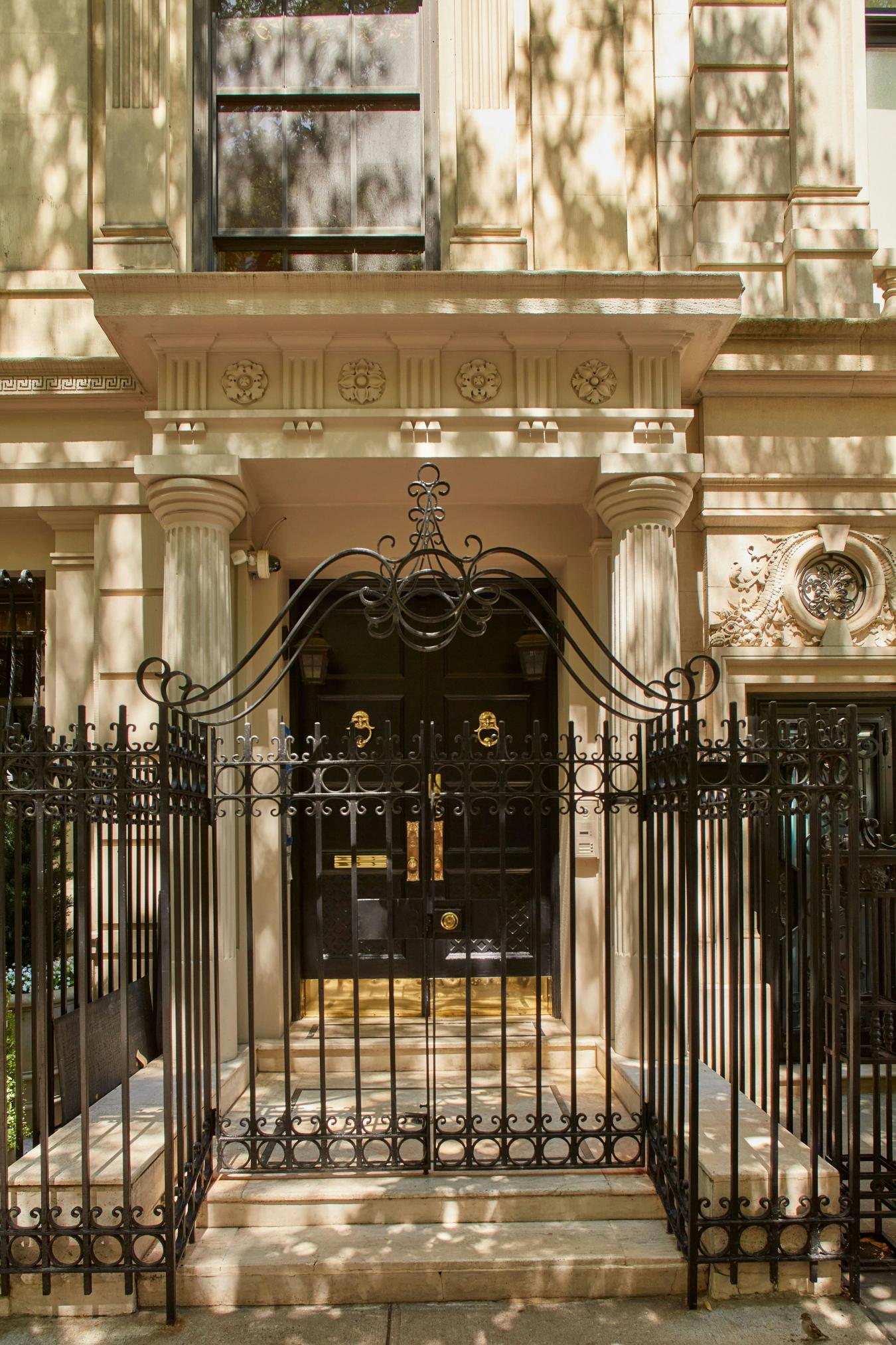 New York, New York, 10028, United States, 5 Bedrooms Bedrooms, ,6 BathroomsBathrooms,Residential,For Sale,1894673