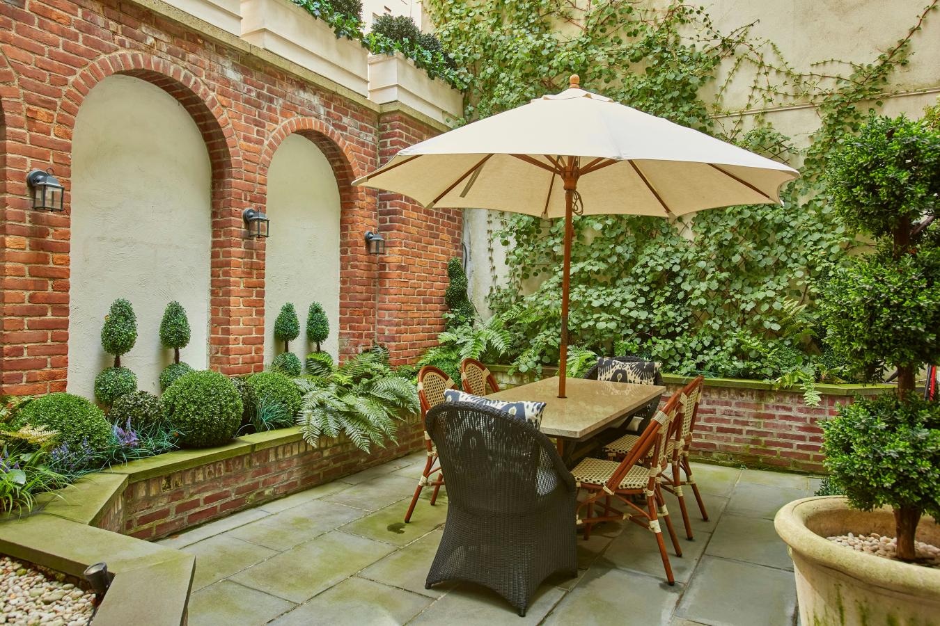 New York, New York, 10028, United States, 5 Bedrooms Bedrooms, ,6 BathroomsBathrooms,Residential,For Sale,1894673