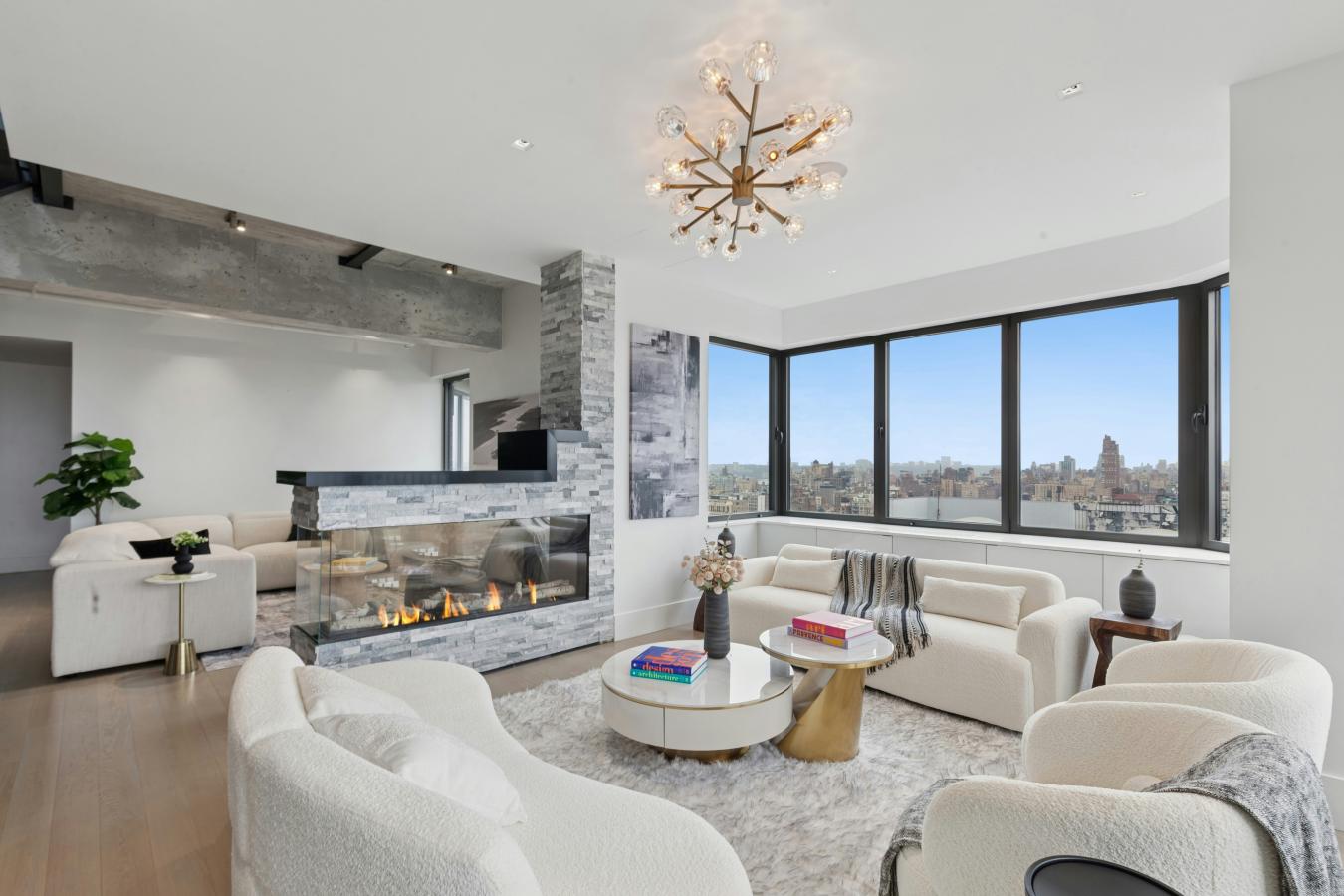New York, New York, 10023, United States, 4 Bedrooms Bedrooms, ,4 BathroomsBathrooms,Residential,For Sale,1844398
