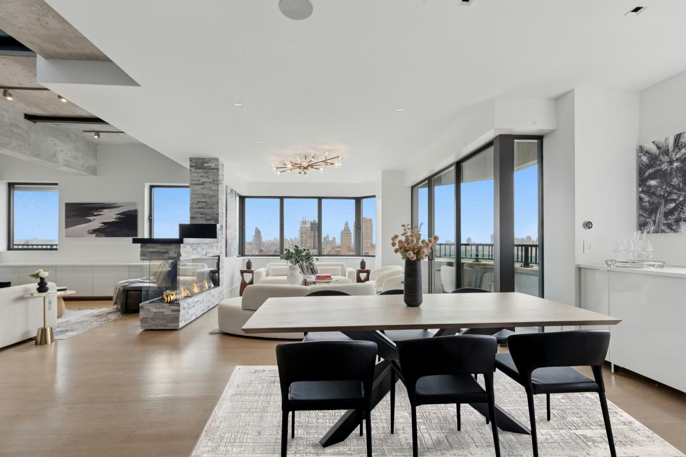 New York, New York, 10023, United States, 4 Bedrooms Bedrooms, ,4 BathroomsBathrooms,Residential,For Sale,1844398