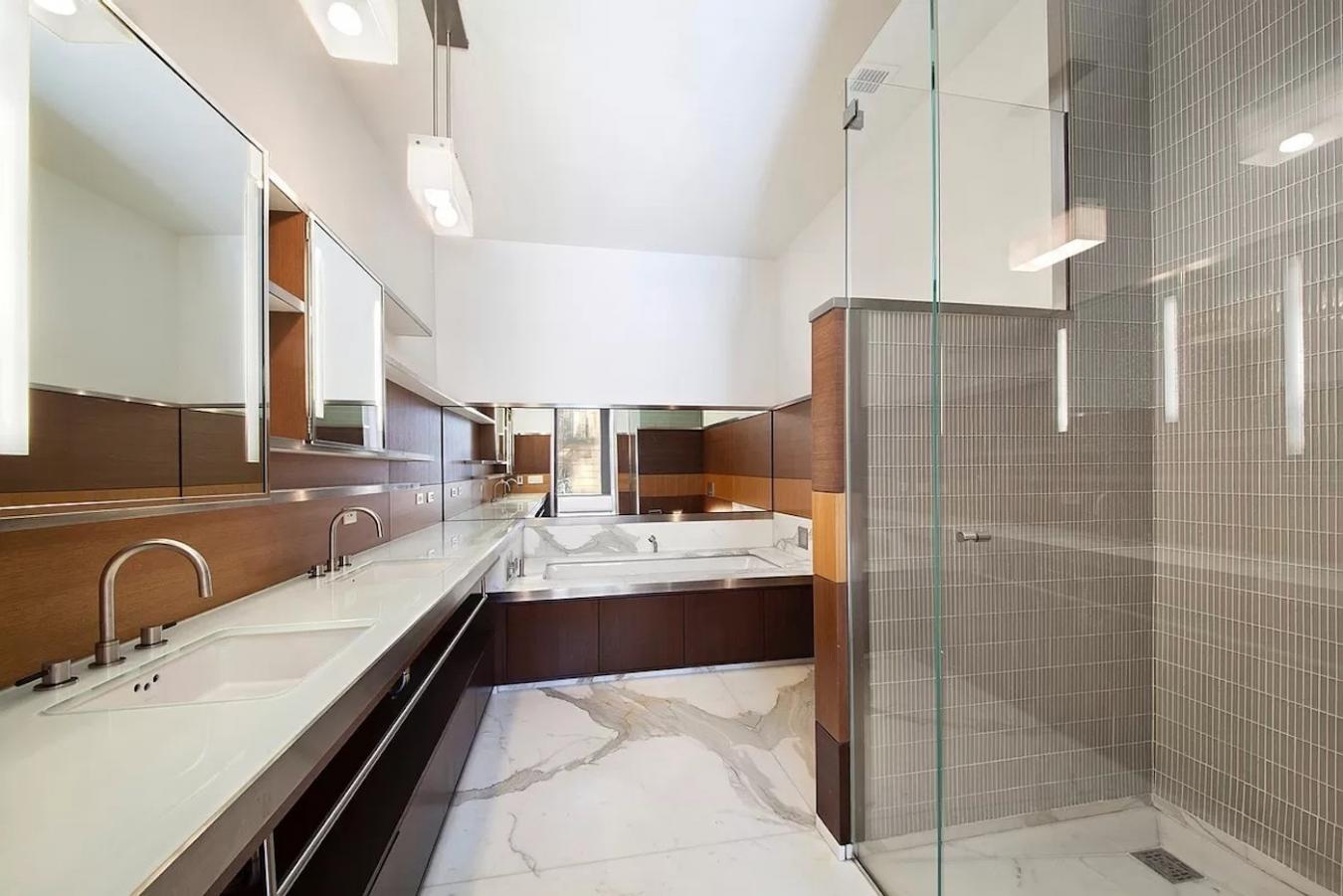 Soho, New York, 10013, United States, 3 Bedrooms Bedrooms, ,4 BathroomsBathrooms,Residential,For Sale,1844394