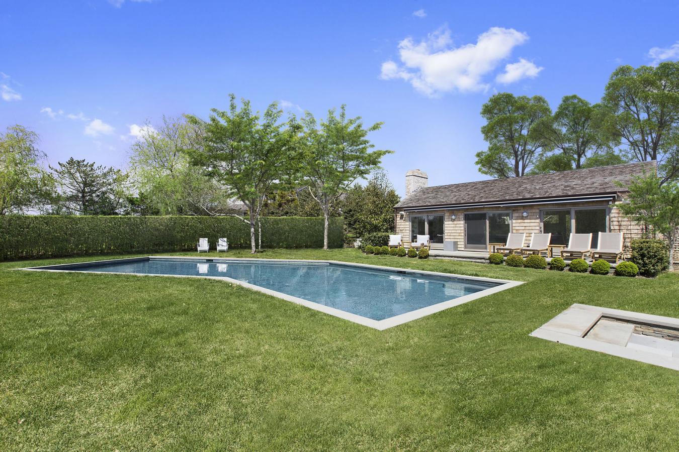 Bridgehampton, New York, 11932, United States, 3 Bedrooms Bedrooms, ,3 BathroomsBathrooms,Residential,For Sale,1844392