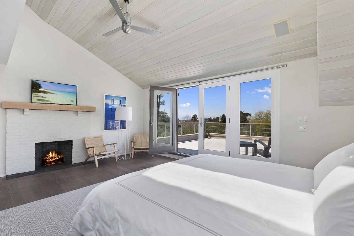 Bridgehampton, New York, 11932, United States, 3 Bedrooms Bedrooms, ,3 BathroomsBathrooms,Residential,For Sale,1844392