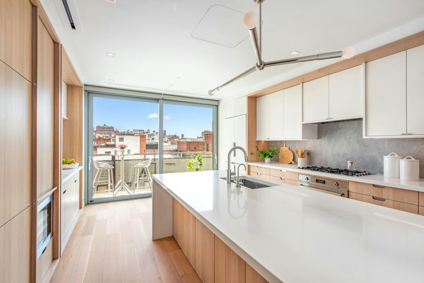 Soho, New York, 10013, United States, 3 Bedrooms Bedrooms, ,3 BathroomsBathrooms,Residential,For Sale,1844391