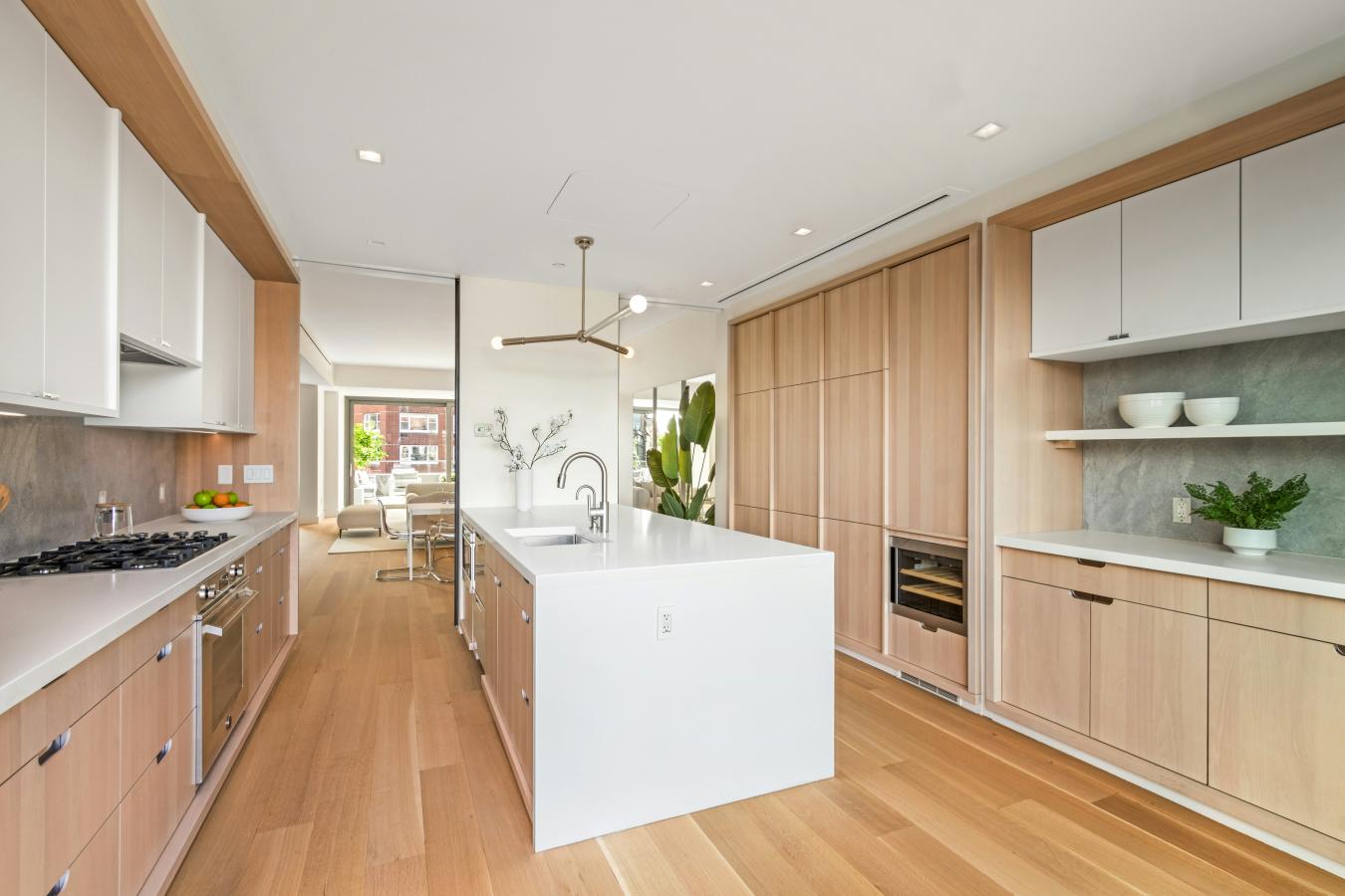 Soho, New York, 10013, United States, 3 Bedrooms Bedrooms, ,3 BathroomsBathrooms,Residential,For Sale,1844391