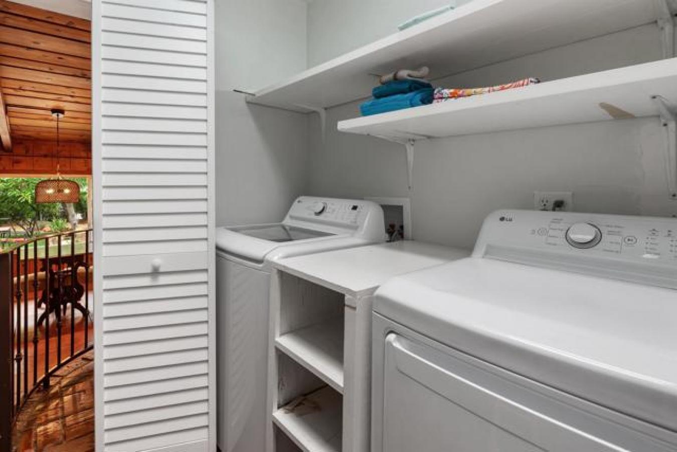 Escondido, San Diego, 92025, United States, 3 Bedrooms Bedrooms, ,3 BathroomsBathrooms,Residential,For Sale,1858532