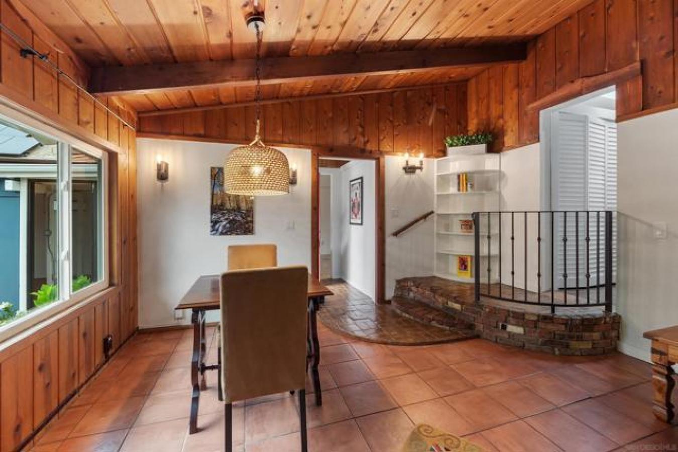 Escondido, San Diego, 92025, United States, 3 Bedrooms Bedrooms, ,3 BathroomsBathrooms,Residential,For Sale,1858532