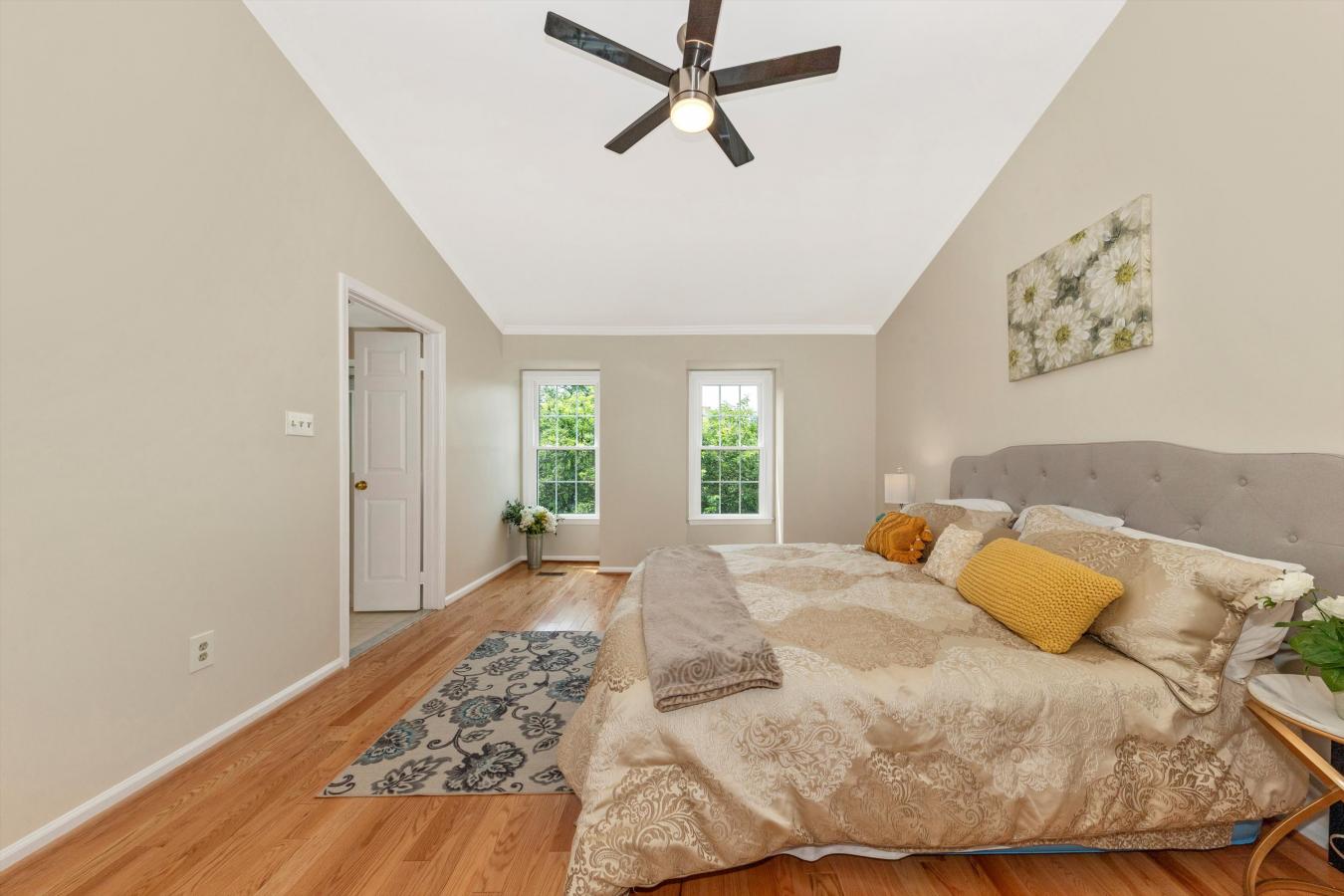 North Bethesda, Montgomery, 20852, United States, 3 Bedrooms Bedrooms, ,3 BathroomsBathrooms,Residential,For Sale,1858530