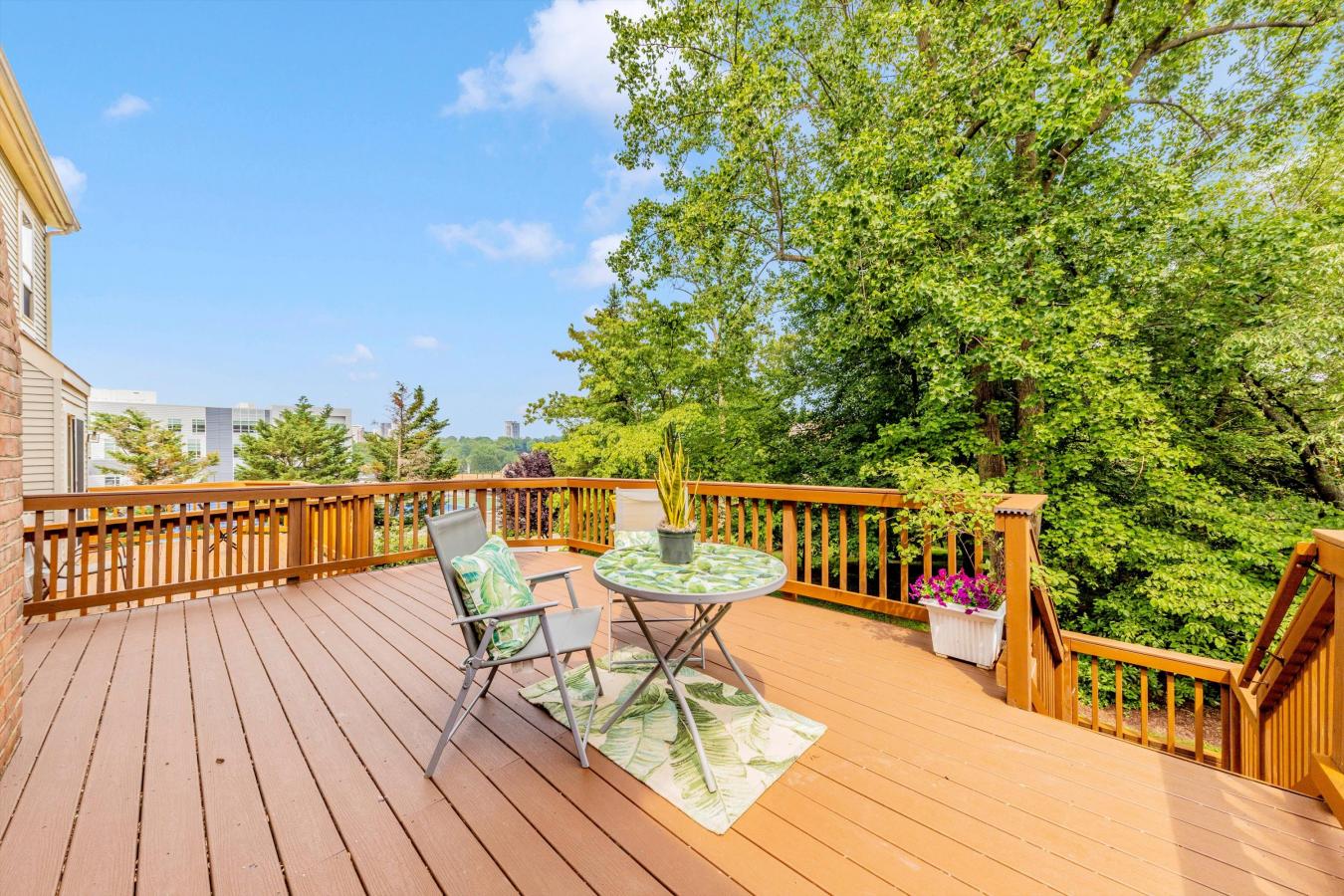 North Bethesda, Montgomery, 20852, United States, 3 Bedrooms Bedrooms, ,3 BathroomsBathrooms,Residential,For Sale,1858530