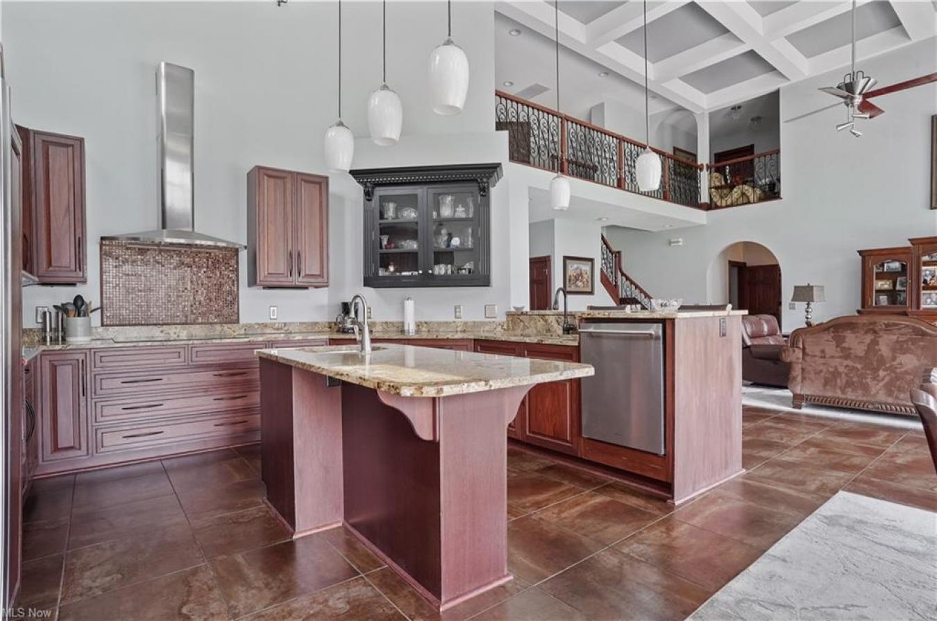 Leetonia, Columbiana, 44431, United States, 4 Bedrooms Bedrooms, ,3 BathroomsBathrooms,Residential,For Sale,1858528