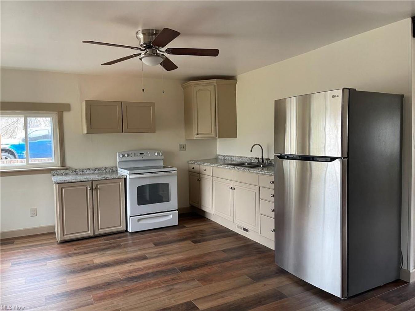 Leetonia, Columbiana, 44431, United States, 4 Bedrooms Bedrooms, ,3 BathroomsBathrooms,Residential,For Sale,1858528