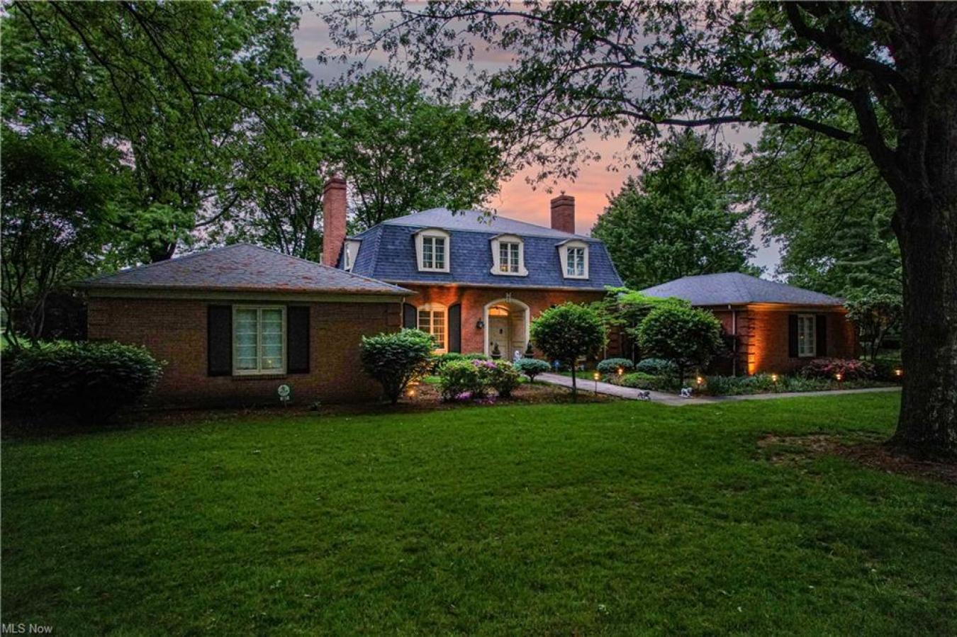 Howland, Trumbull, 44484, United States, 4 Bedrooms Bedrooms, ,3 BathroomsBathrooms,Residential,For Sale,1858527