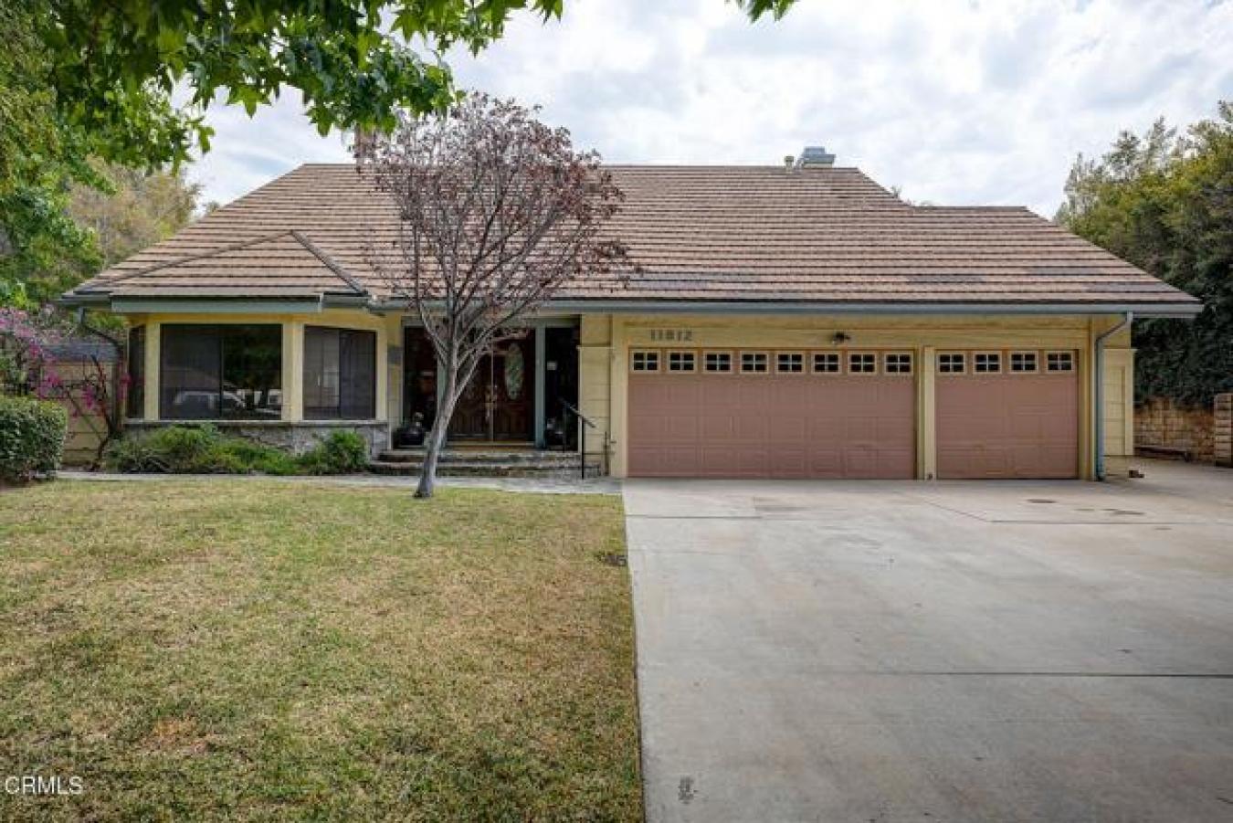 Granada Hills, California, 91344, United States, 4 Bedrooms Bedrooms, ,3 BathroomsBathrooms,Residential,For Sale,1858523