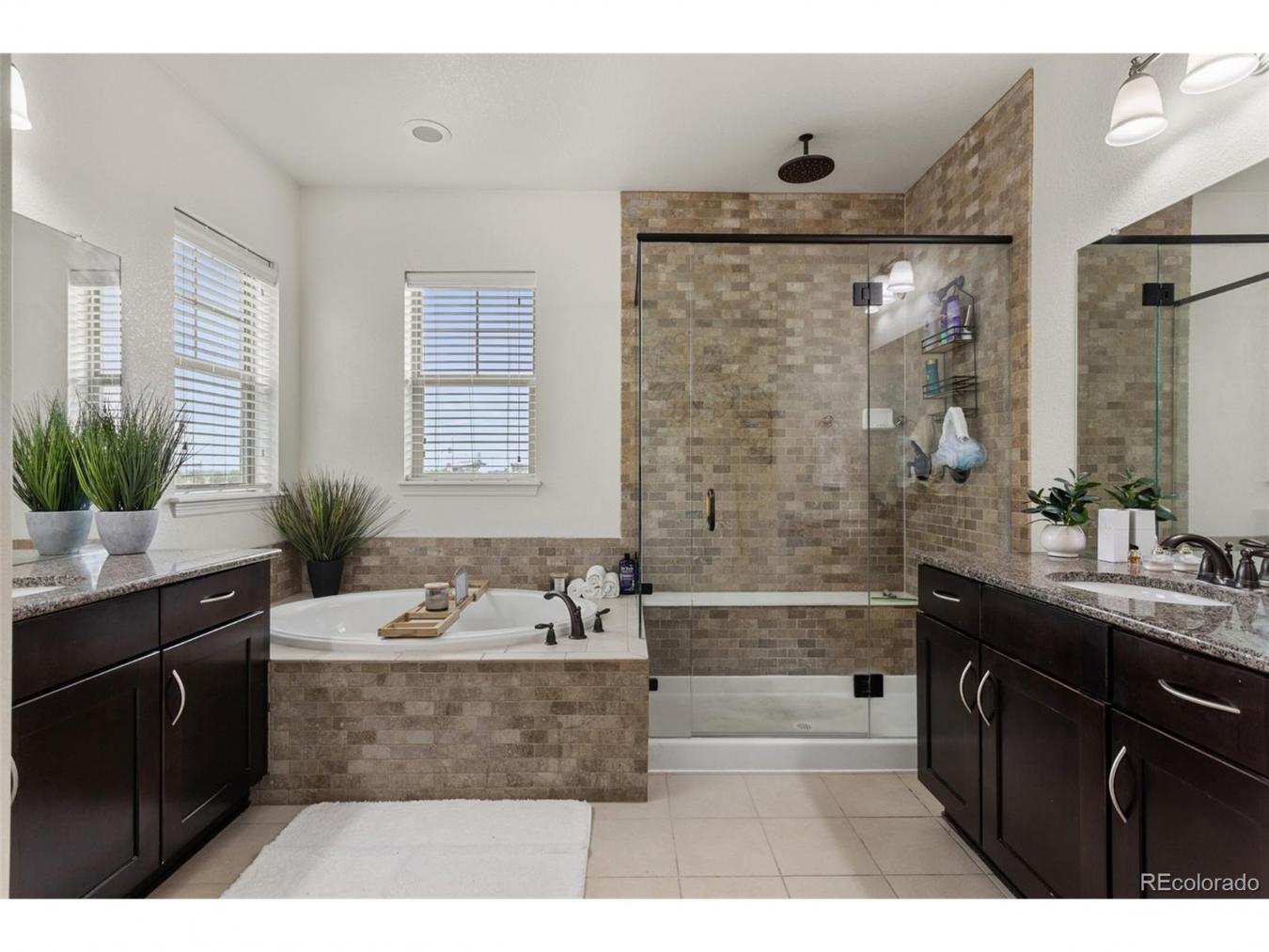 Denver, Colorado, 80238, United States, 5 Bedrooms Bedrooms, ,3 BathroomsBathrooms,Residential,For Sale,1858518