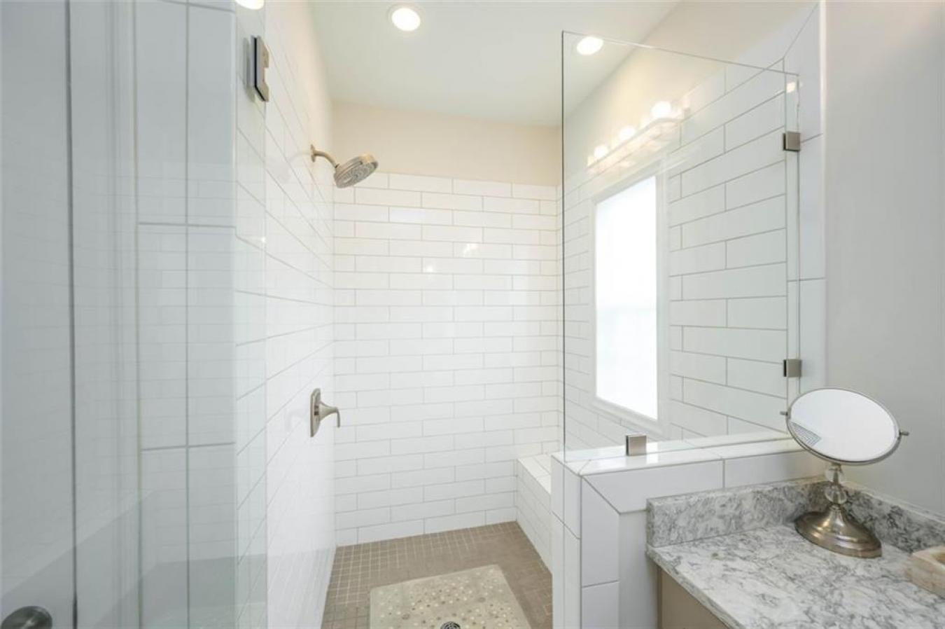 Sandy Springs, Georgia, 30328, United States, 4 Bedrooms Bedrooms, ,4 BathroomsBathrooms,Residential,For Sale,1858493