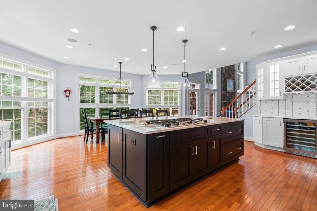 SANDY SPRING, Maryland, 20860, United States, 5 Bedrooms Bedrooms, ,4 BathroomsBathrooms,Residential,For Sale,1858490