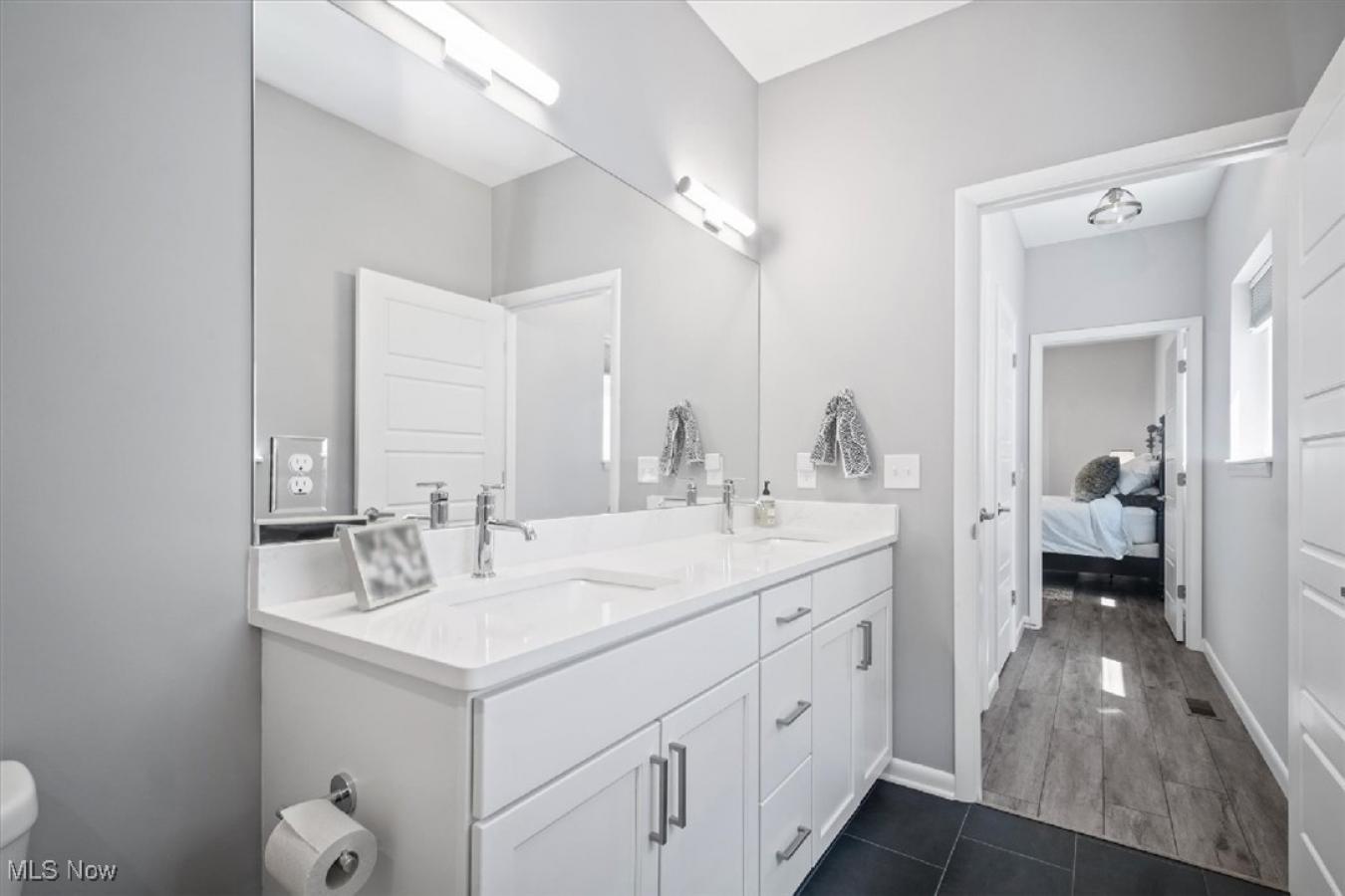 Cleveland, Ohio, 44102, United States, 3 Bedrooms Bedrooms, ,2 BathroomsBathrooms,Residential,For Sale,1858473