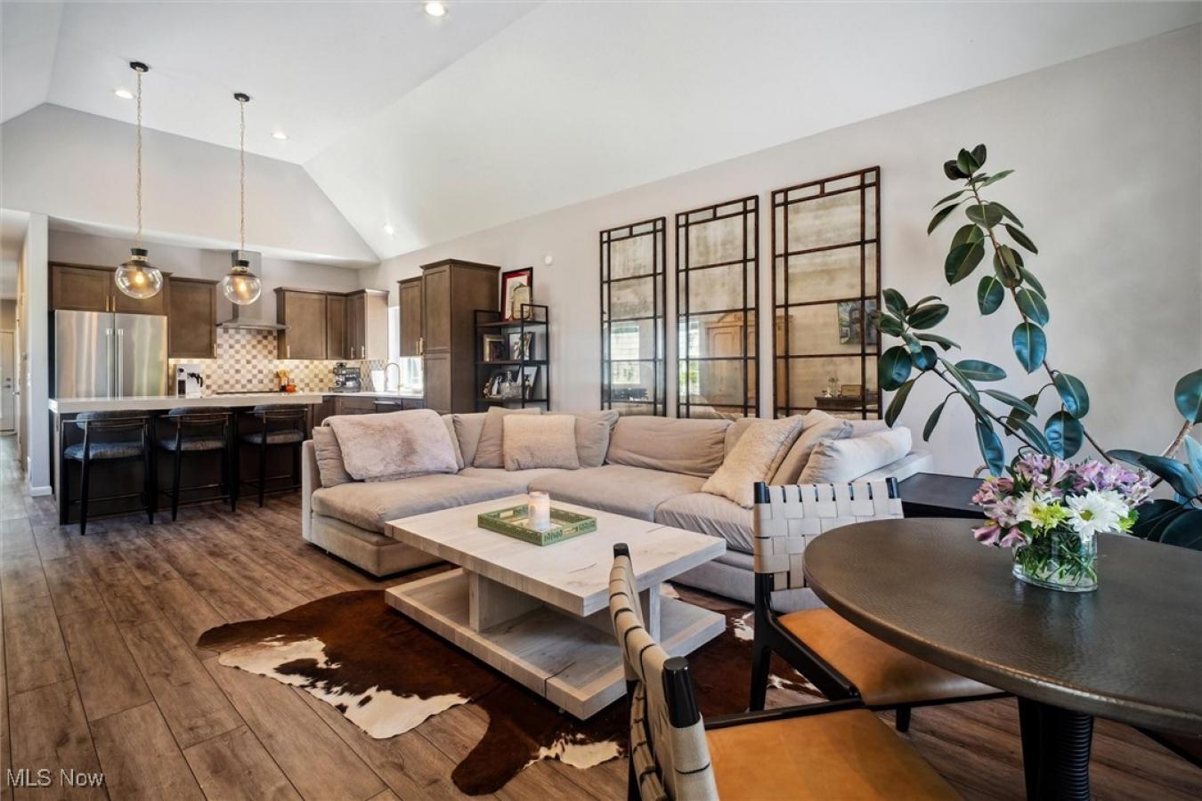 Cleveland, Ohio, 44102, United States, 3 Bedrooms Bedrooms, ,2 BathroomsBathrooms,Residential,For Sale,1858473