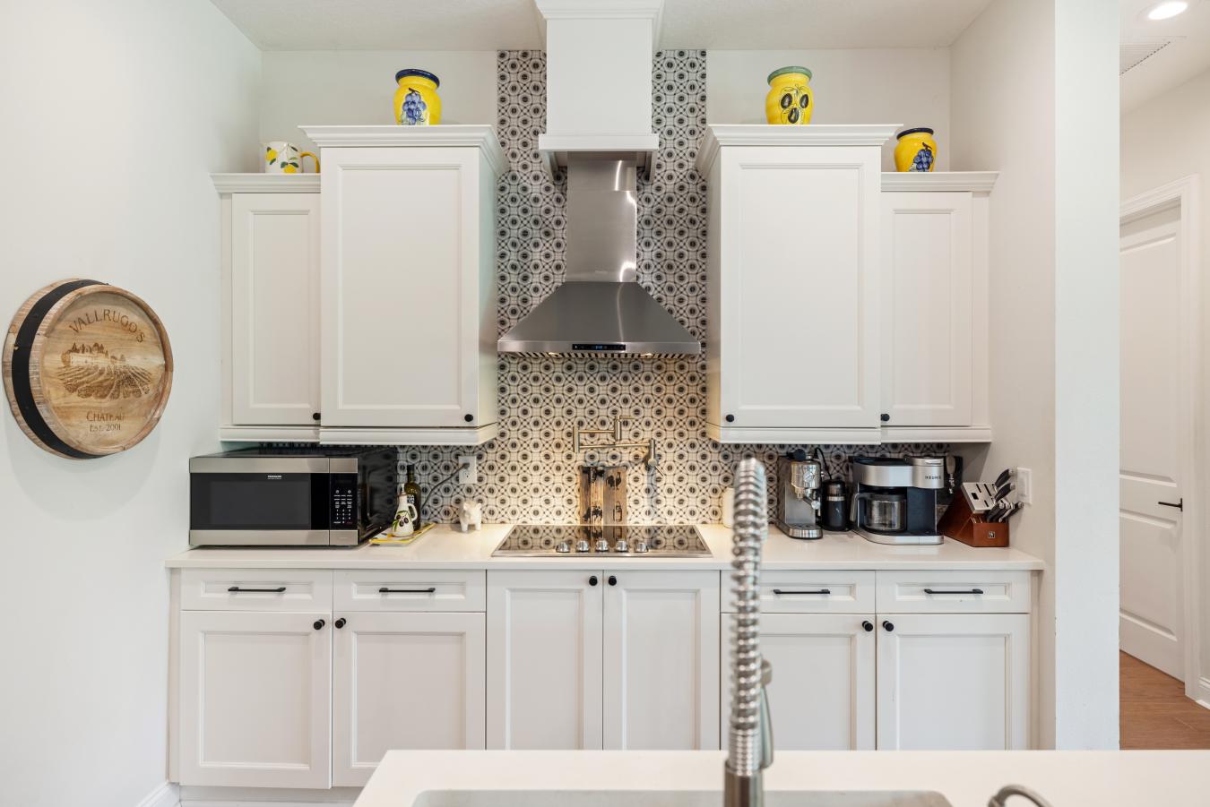 Nokomis, Sarasota, 34275, United States, 3 Bedrooms Bedrooms, ,3 BathroomsBathrooms,Residential,For Sale,1858472