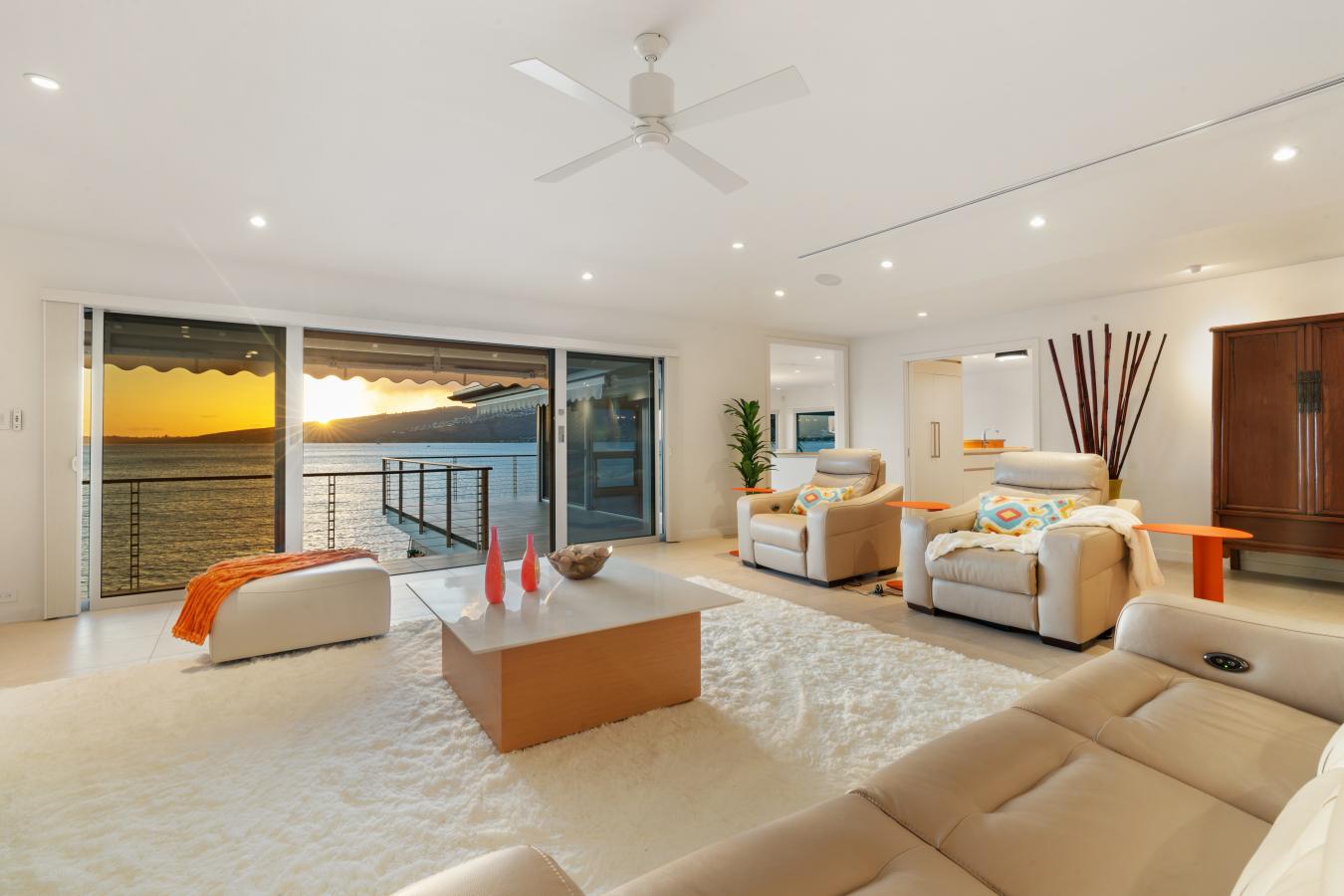 Honolulu, Hawaii, 96825, United States, 7 Bedrooms Bedrooms, ,6 BathroomsBathrooms,Residential,For Sale,1858470