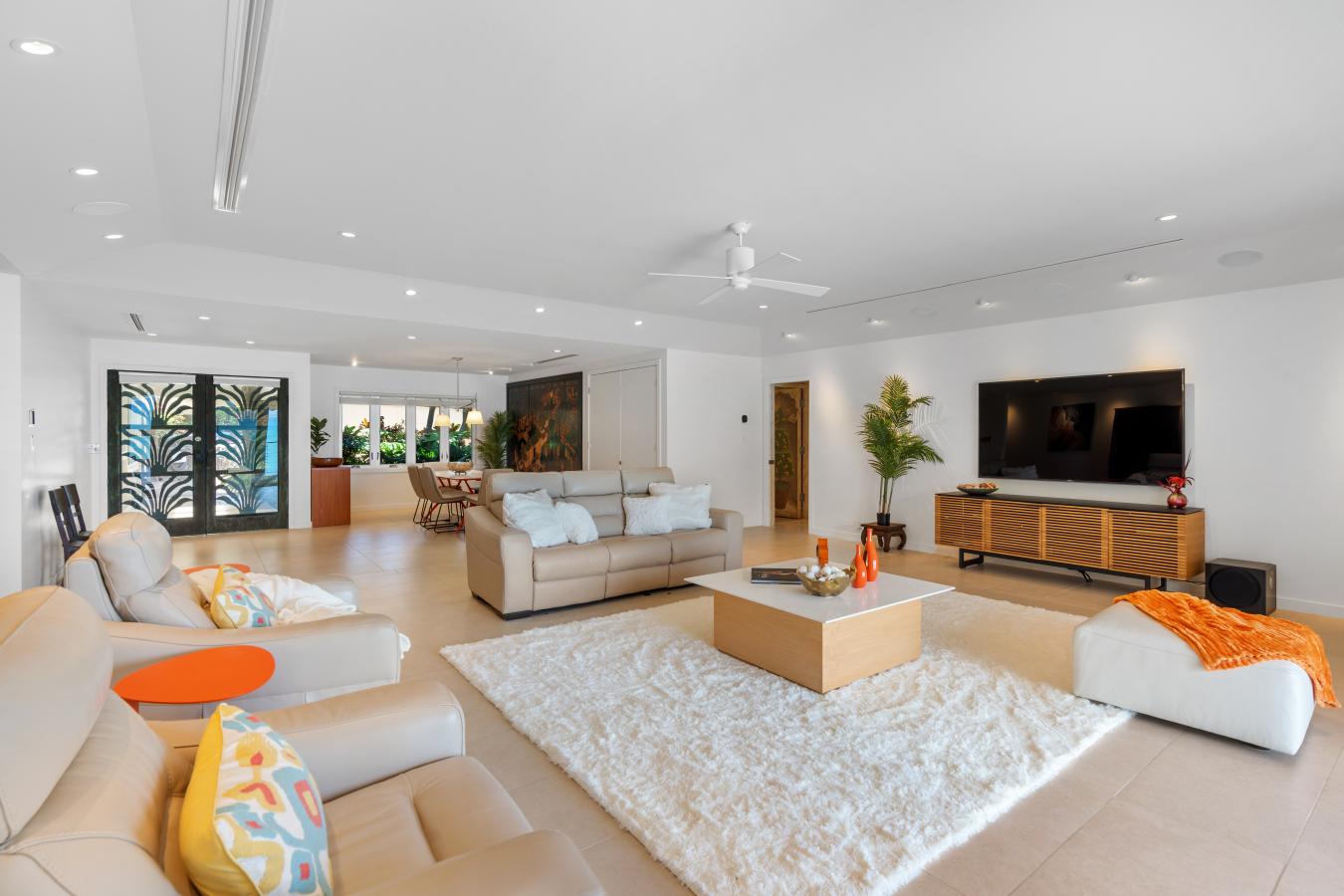 Honolulu, Hawaii, 96825, United States, 7 Bedrooms Bedrooms, ,6 BathroomsBathrooms,Residential,For Sale,1858470