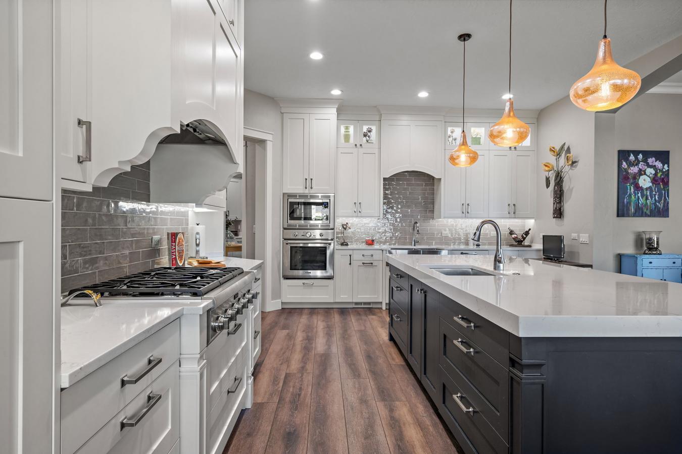 Horseshoe Bend, Idaho, 83629, United States, 3 Bedrooms Bedrooms, ,4 BathroomsBathrooms,Residential,For Sale,1858466